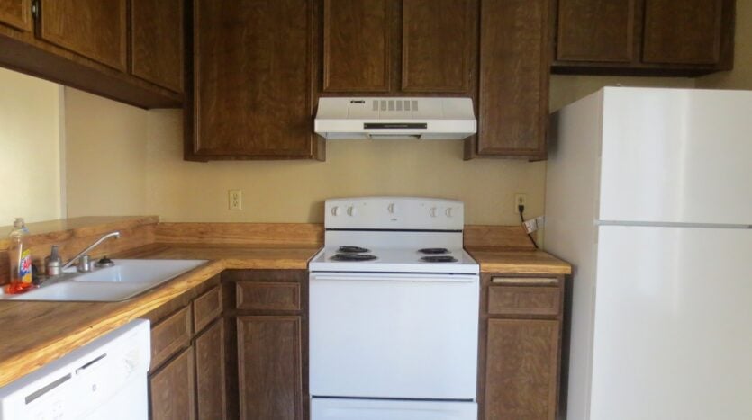 7504 Parkway Dr #200 - La Mesa - California - 1 bed, 1 bath rental property