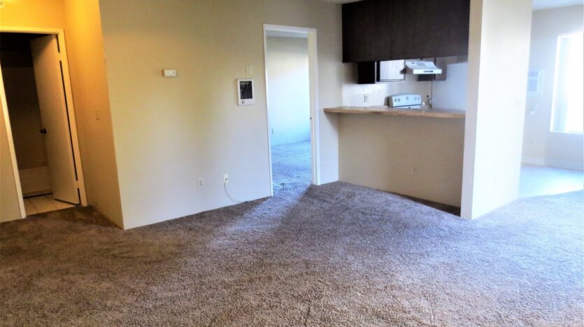 7504 Parkway Dr #200 - La Mesa - California - 1 bed, 1 bath rental property