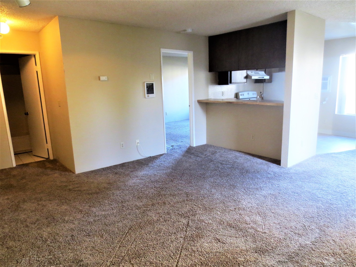 7504 Parkway Dr #200 - La Mesa - California - 1 bed, 1 bath rental property