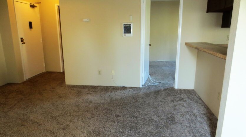 7504 Parkway Dr #200 - La Mesa - California - 1 bed, 1 bath rental property