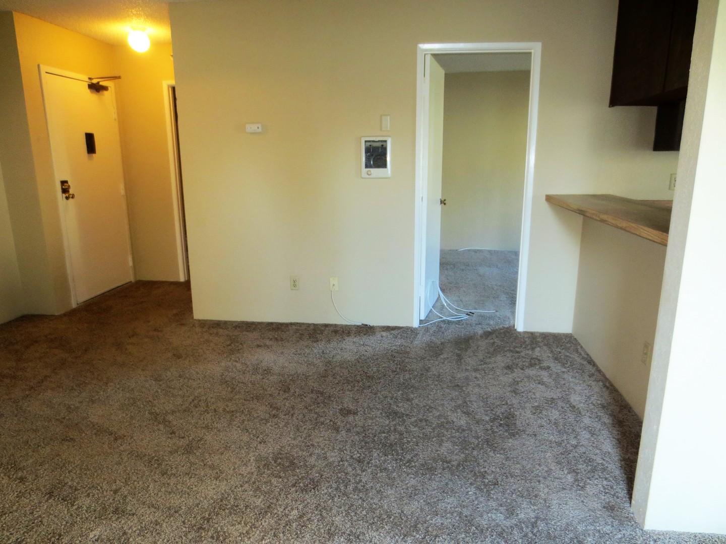 7504 Parkway Dr #200 - La Mesa - California - 1 bed, 1 bath rental property