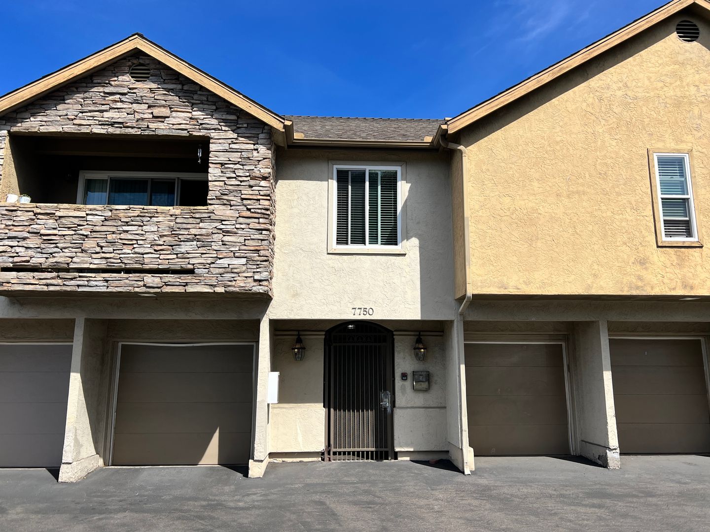 7750 Stalmer #12 - San Diego - California - 2 bed, 2 bath rental property