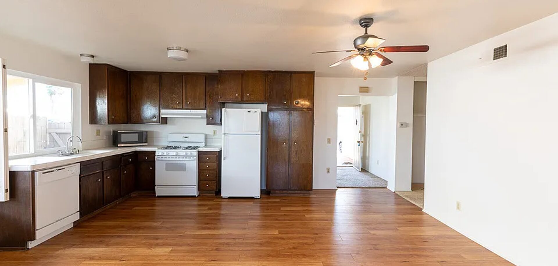 7976 Glenda Way - San Diego - California - 3 bed, 2 bath rental property