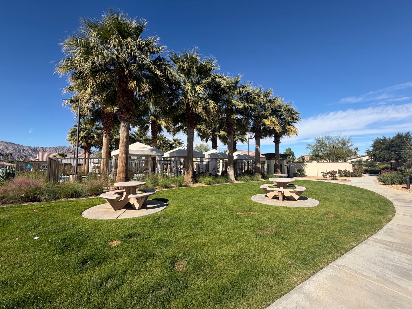 79896 Via Tapis - La Quinta - California - 4 bed, 3.5 bath rental property