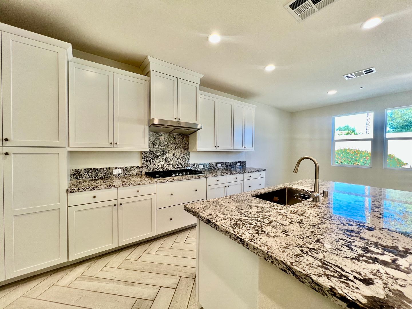 79896 Via Tapis - La Quinta - California - 4 bed, 3.5 bath rental property