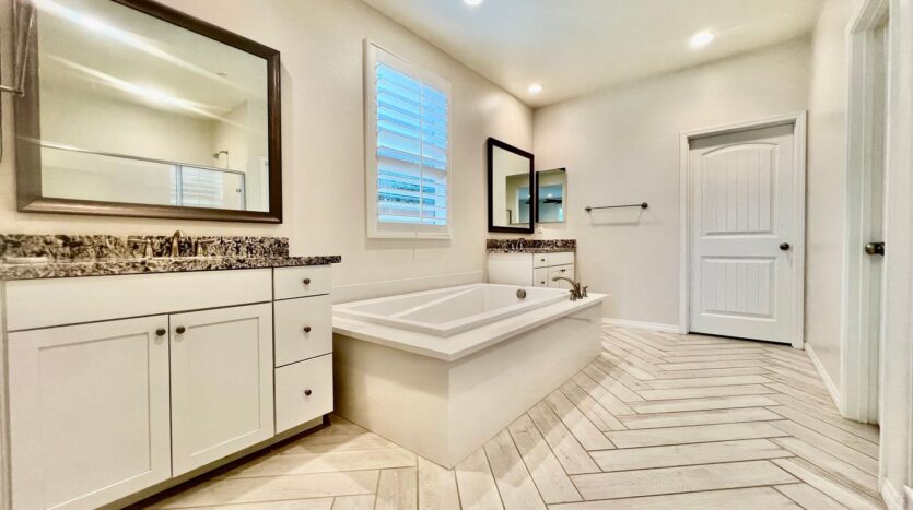 79896 Via Tapis - La Quinta - California - 4 bed, 3.5 bath rental property