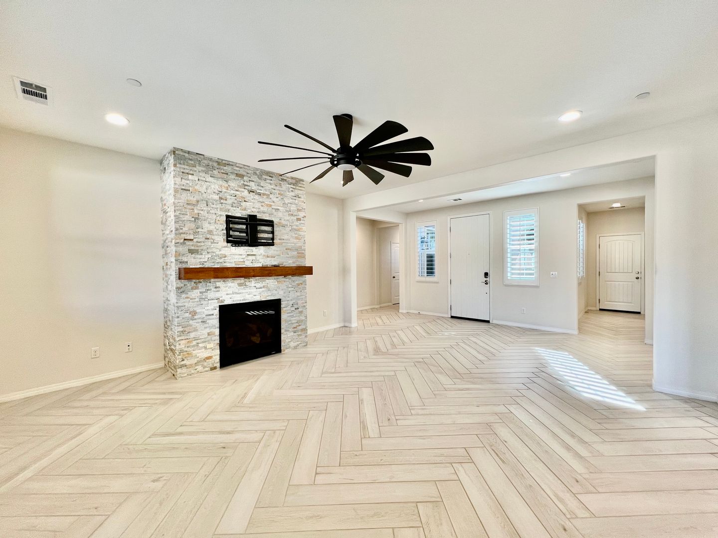 79896 Via Tapis - La Quinta - California - 4 bed, 3.5 bath rental property