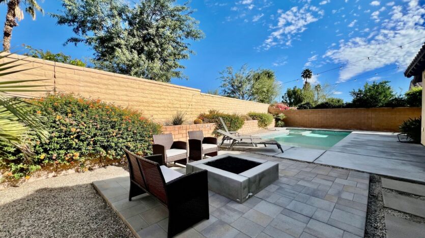 79896 Via Tapis - La Quinta - California - 4 bed, 3.5 bath rental property