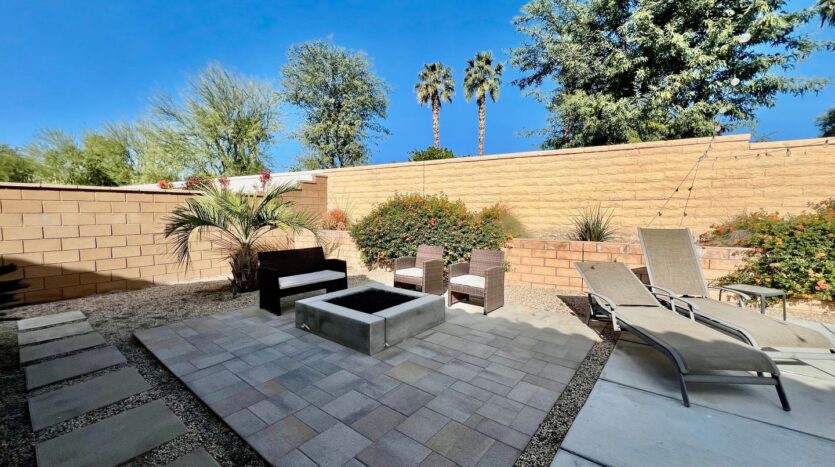 79896 Via Tapis - La Quinta - California - 4 bed, 3.5 bath rental property