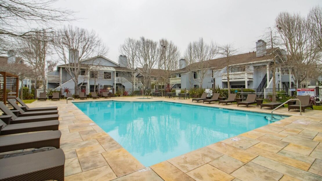 8 Schooner Ct - Richmond - California - 2 bed, 2 bath rental property