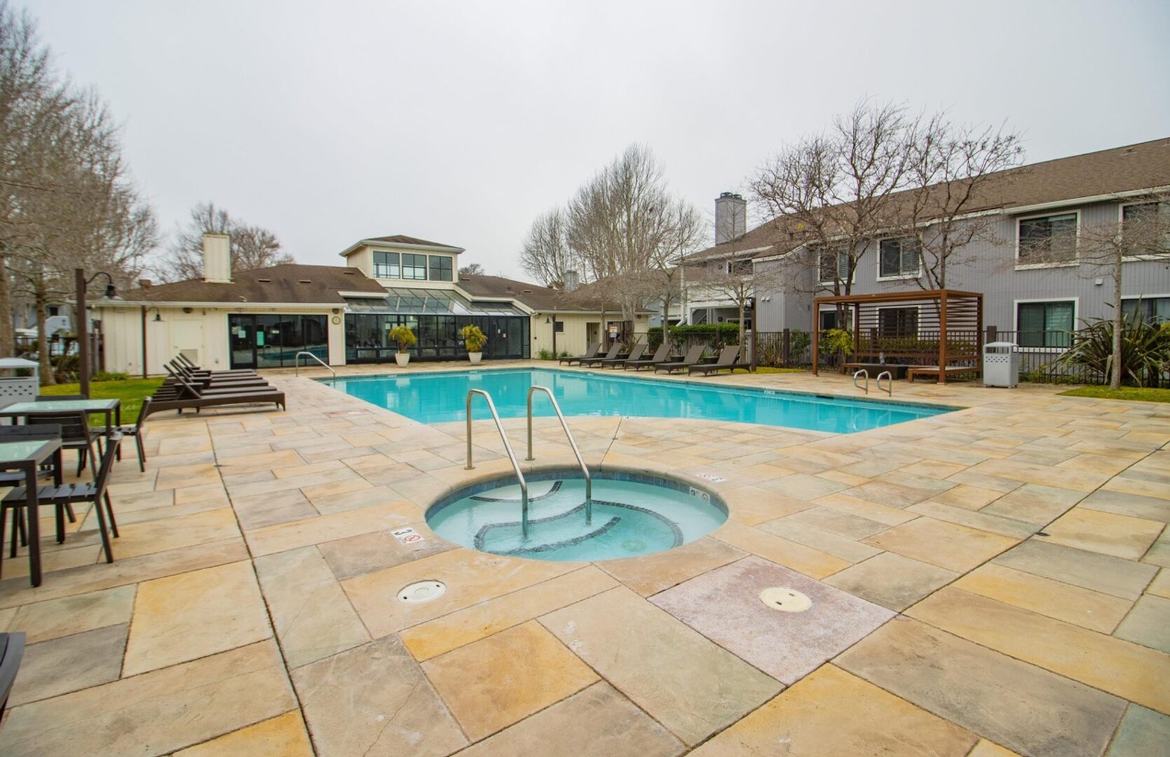 8 Schooner Ct - Richmond - California - 2 bed, 2 bath rental property