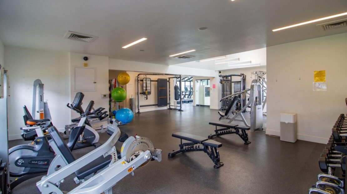 8 Schooner Ct - Richmond - California - 2 bed, 2 bath rental property