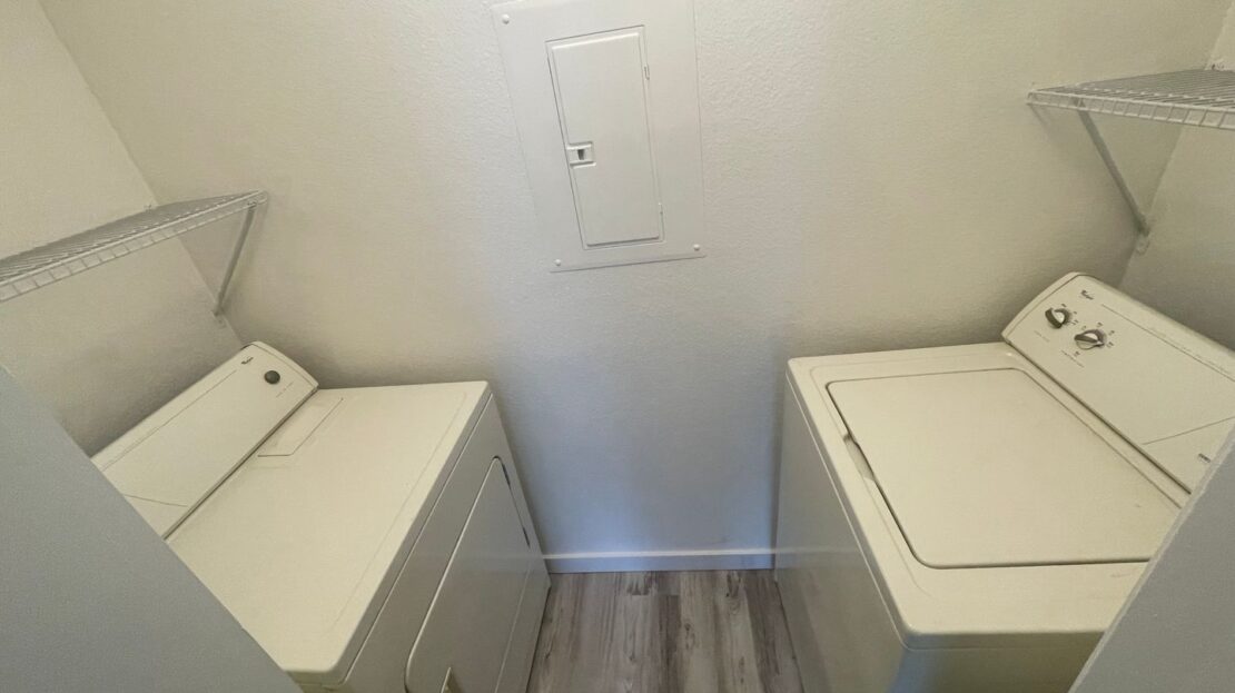 8 Schooner Ct - Richmond - California - 2 bed, 2 bath rental property