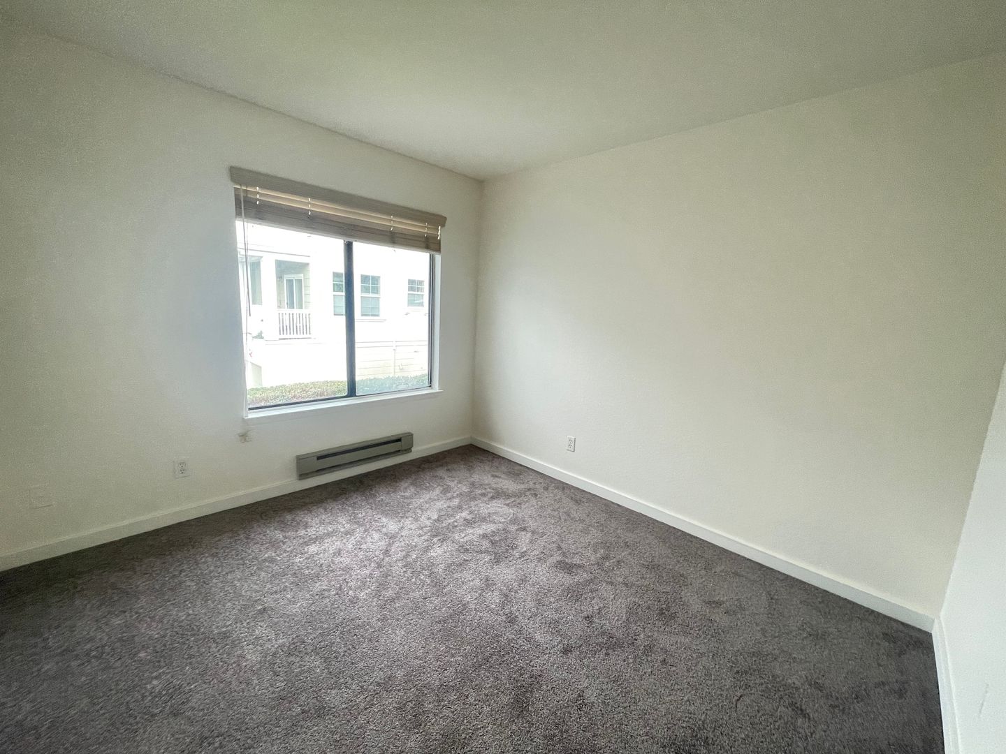 8 Schooner Ct - Richmond - California - 2 bed, 2 bath rental property