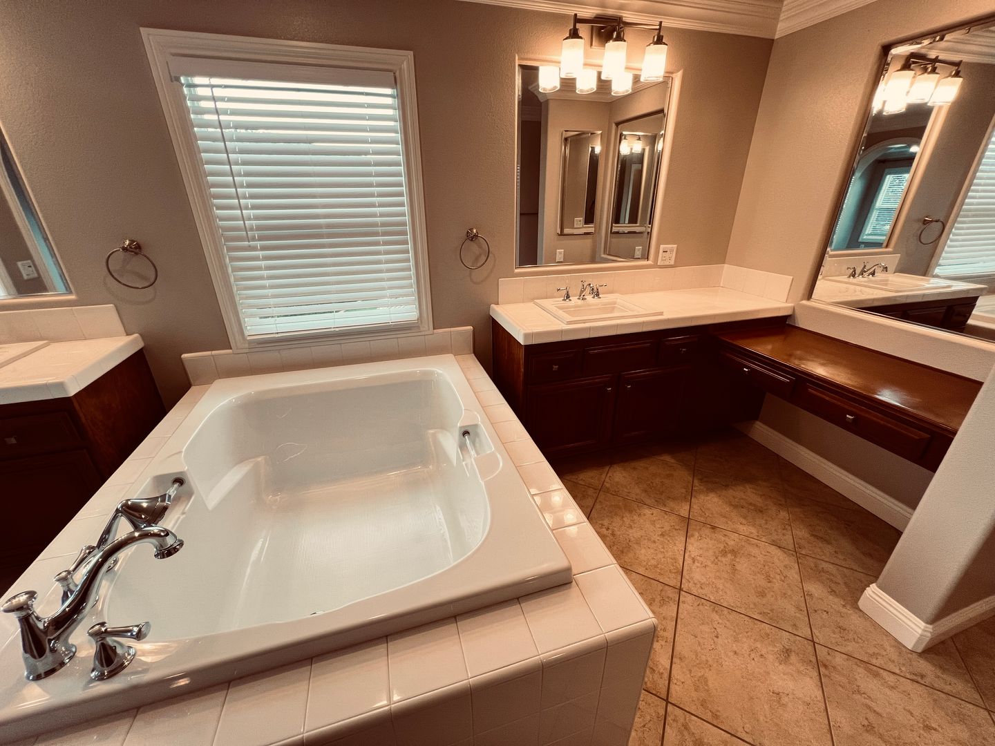 801 Luminara  - San Marcos - California - 4 bed, 3 bath rental property