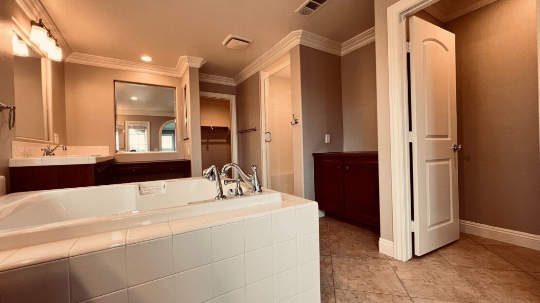 801 Luminara  - San Marcos - California - 4 bed, 3 bath rental property