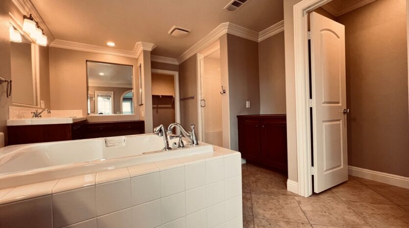 801 Luminara  - San Marcos - California - 4 bed, 3 bath rental property