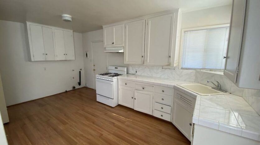 8111 Artesia Blvd - Buena Park - California - 2 bed, 1 bath rental property