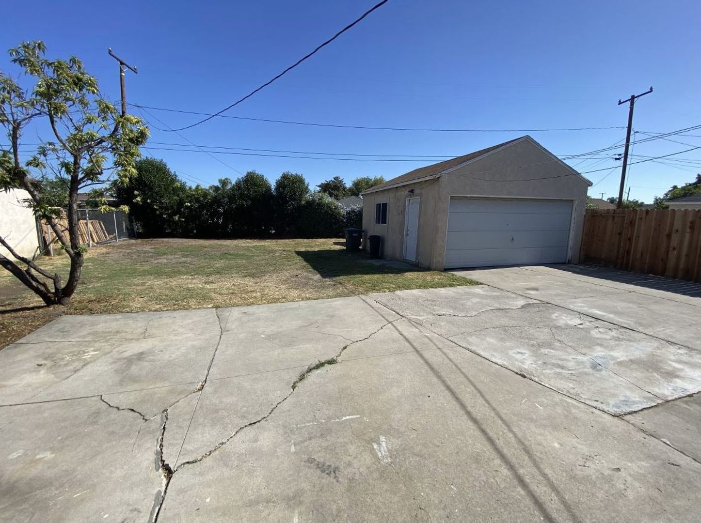 8111 Artesia Blvd - Buena Park - California - 2 bed, 1 bath rental property