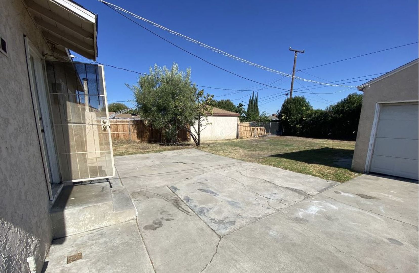 8111 Artesia Blvd - Buena Park - California - 2 bed, 1 bath rental property