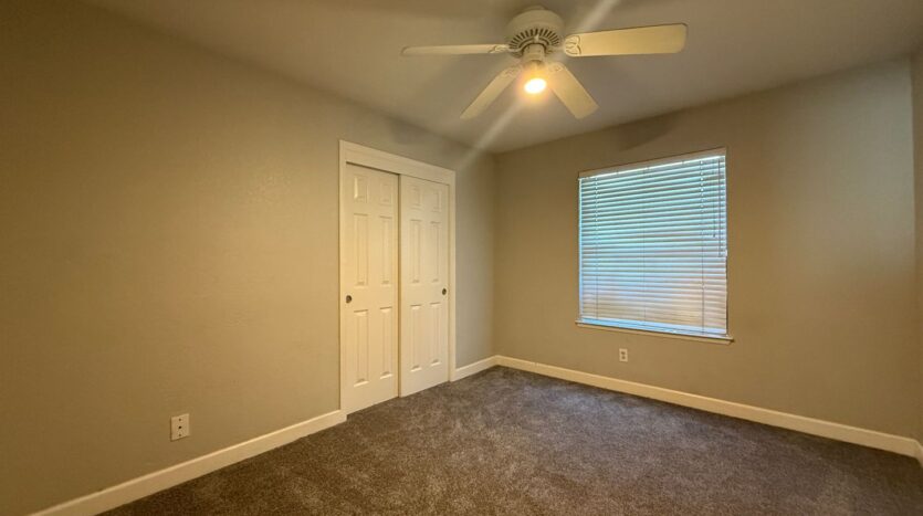 8425 N 8th Street - Fresno - California - 3 bed, 2 bath rental property