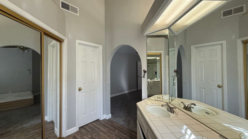 8425 N 8th Street - Fresno - California - 3 bed, 2 bath rental property