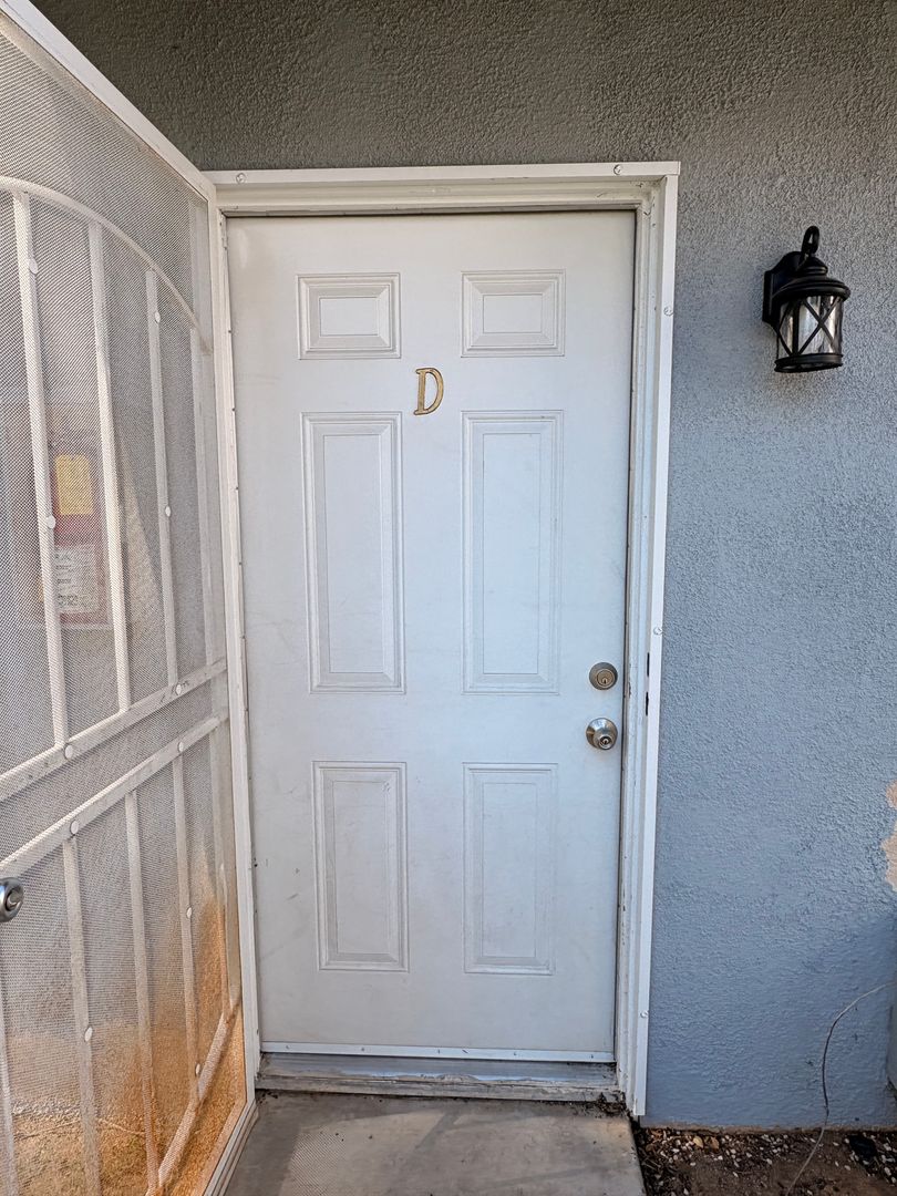 851 Prescott Way - Riverside - California - 2 bed, 1 bath rental property