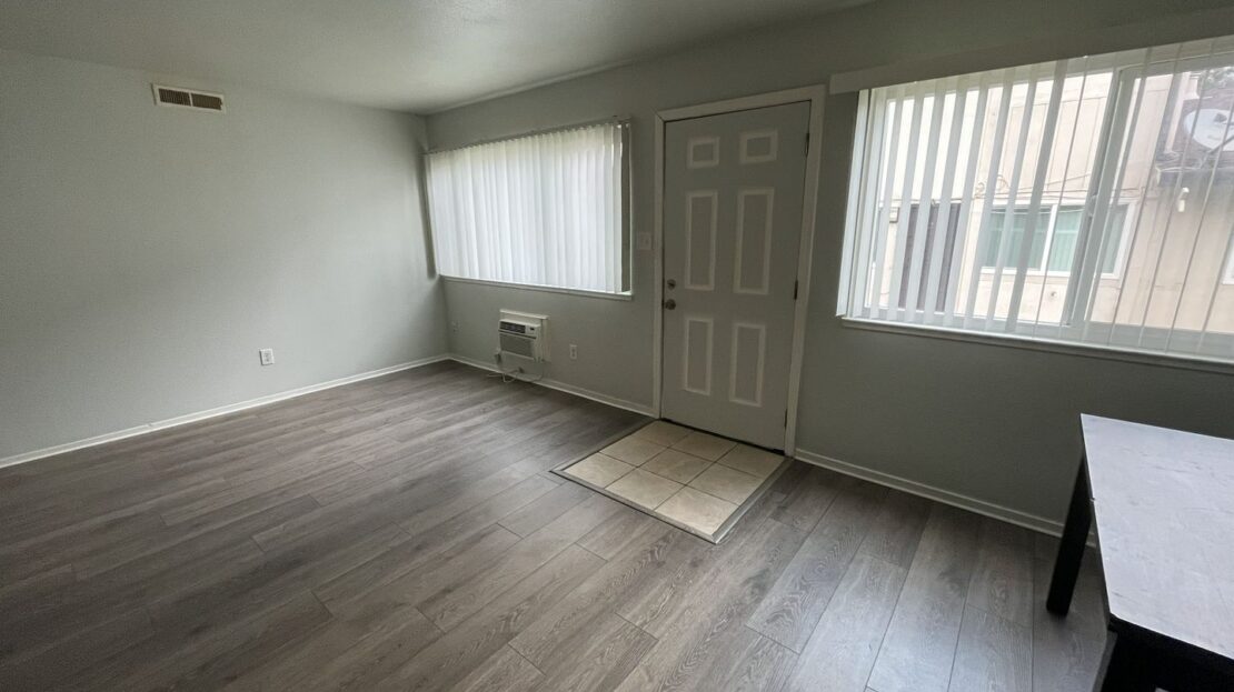 901 Carro Dr - 901 Carro Dr Unit 2 Unit 2 - Sacramento - California - 2 bed, 1 bath rental property