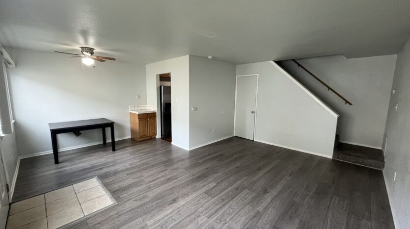 901 Carro Dr - 901 Carro Dr Unit 2 Unit 2 - Sacramento - California - 2 bed, 1 bath rental property