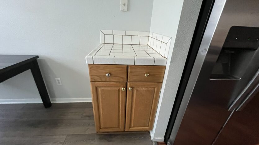 901 Carro Dr - 901 Carro Dr Unit 2 Unit 2 - Sacramento - California - 2 bed, 1 bath rental property