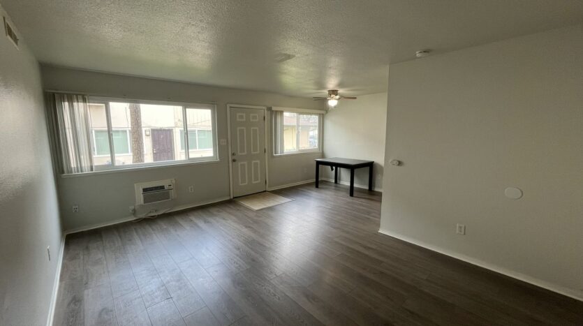 901 Carro Dr - 901 Carro Dr Unit 2 Unit 2 - Sacramento - California - 2 bed, 1 bath rental property