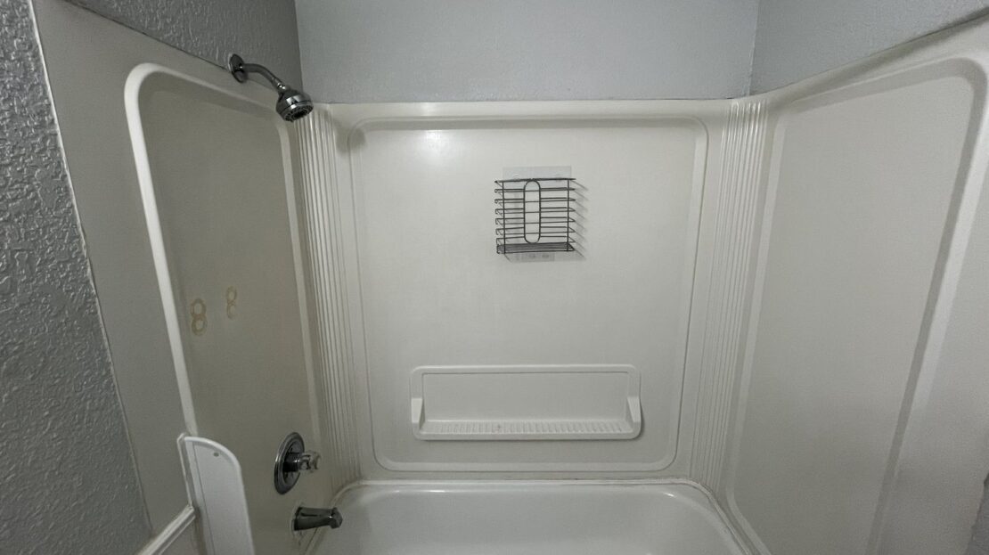 901 Carro Dr - 901 Carro Dr Unit 2 Unit 2 - Sacramento - California - 2 bed, 1 bath rental property