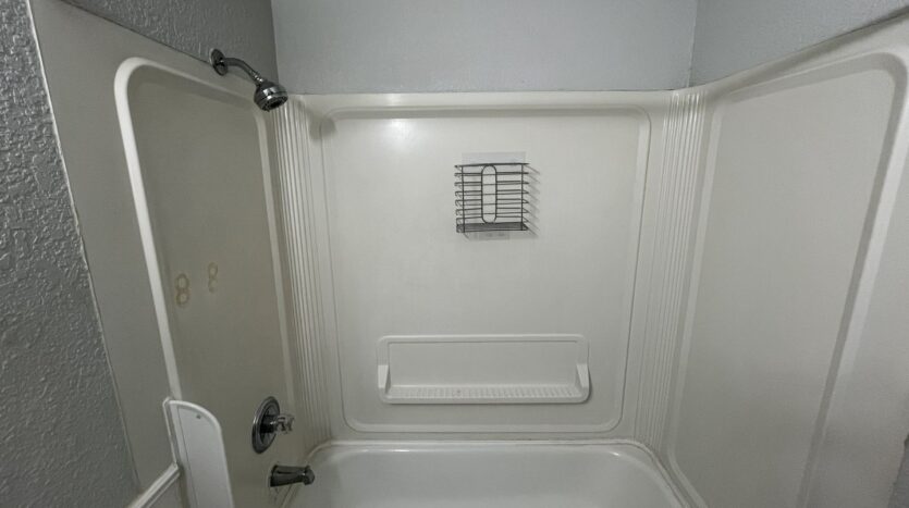 901 Carro Dr - 901 Carro Dr Unit 2 Unit 2 - Sacramento - California - 2 bed, 1 bath rental property