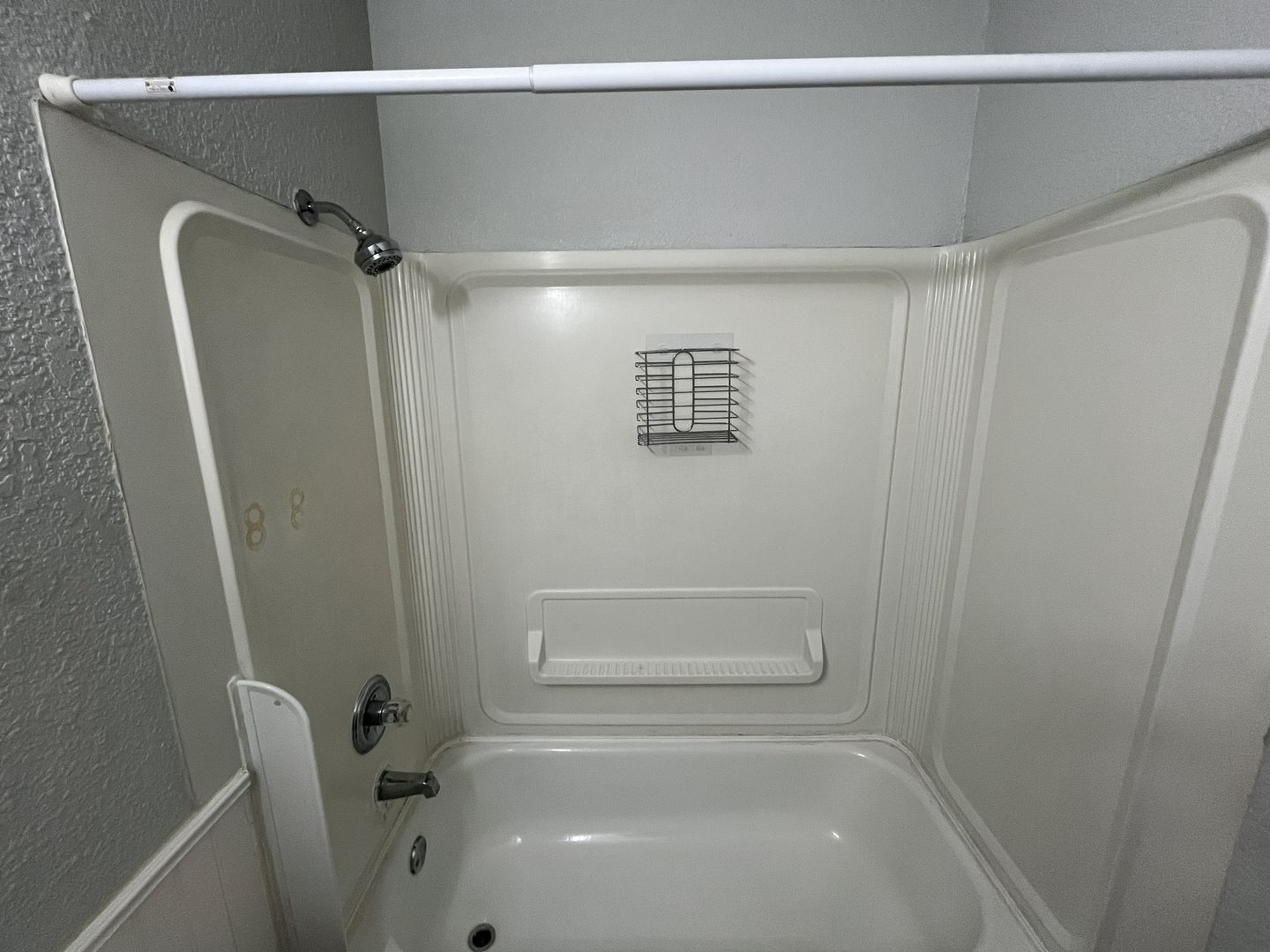 901 Carro Dr - 901 Carro Dr Unit 2 Unit 2 - Sacramento - California - 2 bed, 1 bath rental property