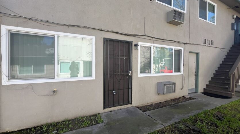 901 Carro Dr - 901 Carro Dr Unit 2 Unit 2 - Sacramento - California - 2 bed, 1 bath rental property