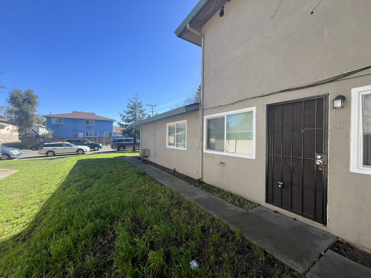 901 Carro Dr - 901 Carro Dr Unit 2 Unit 2 - Sacramento - California - 2 bed, 1 bath rental property