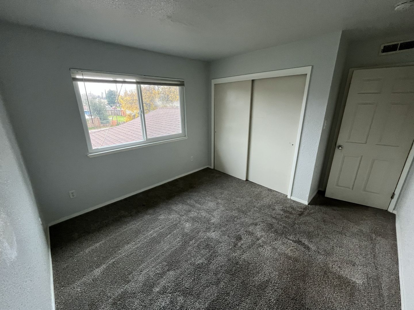 901 Carro Dr - 901 Carro Dr Unit 2 Unit 2 - Sacramento - California - 2 bed, 1 bath rental property