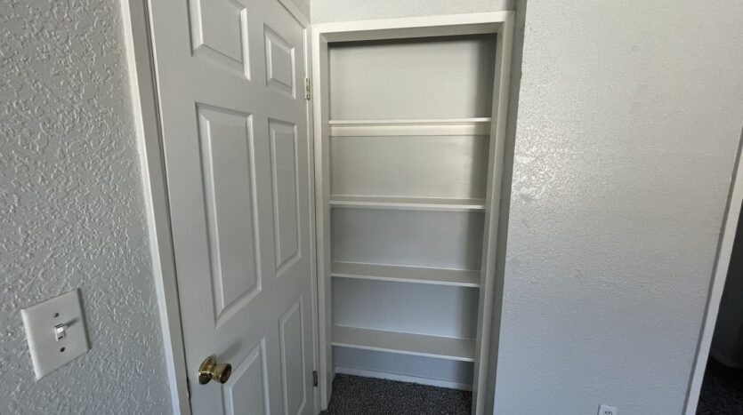 901 Carro Dr - 901 Carro Dr Unit 2 Unit 2 - Sacramento - California - 2 bed, 1 bath rental property