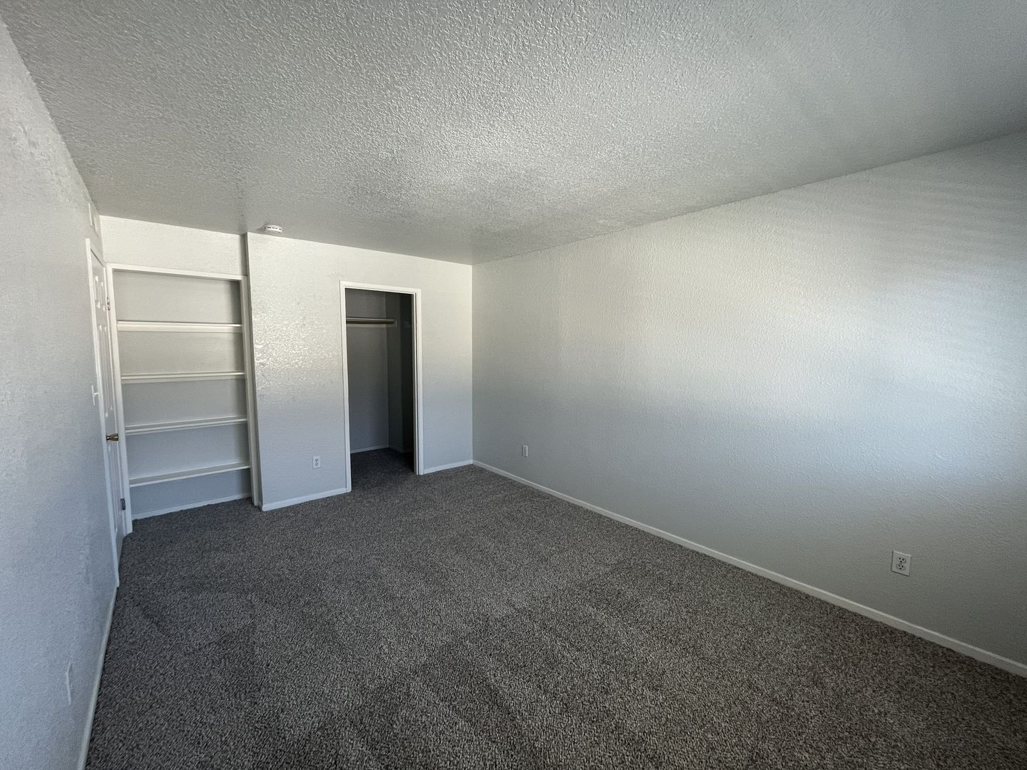 901 Carro Dr - 901 Carro Dr Unit 2 Unit 2 - Sacramento - California - 2 bed, 1 bath rental property