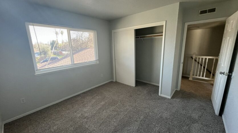 901 Carro Dr - 901 Carro Dr Unit 2 Unit 2 - Sacramento - California - 2 bed, 1 bath rental property