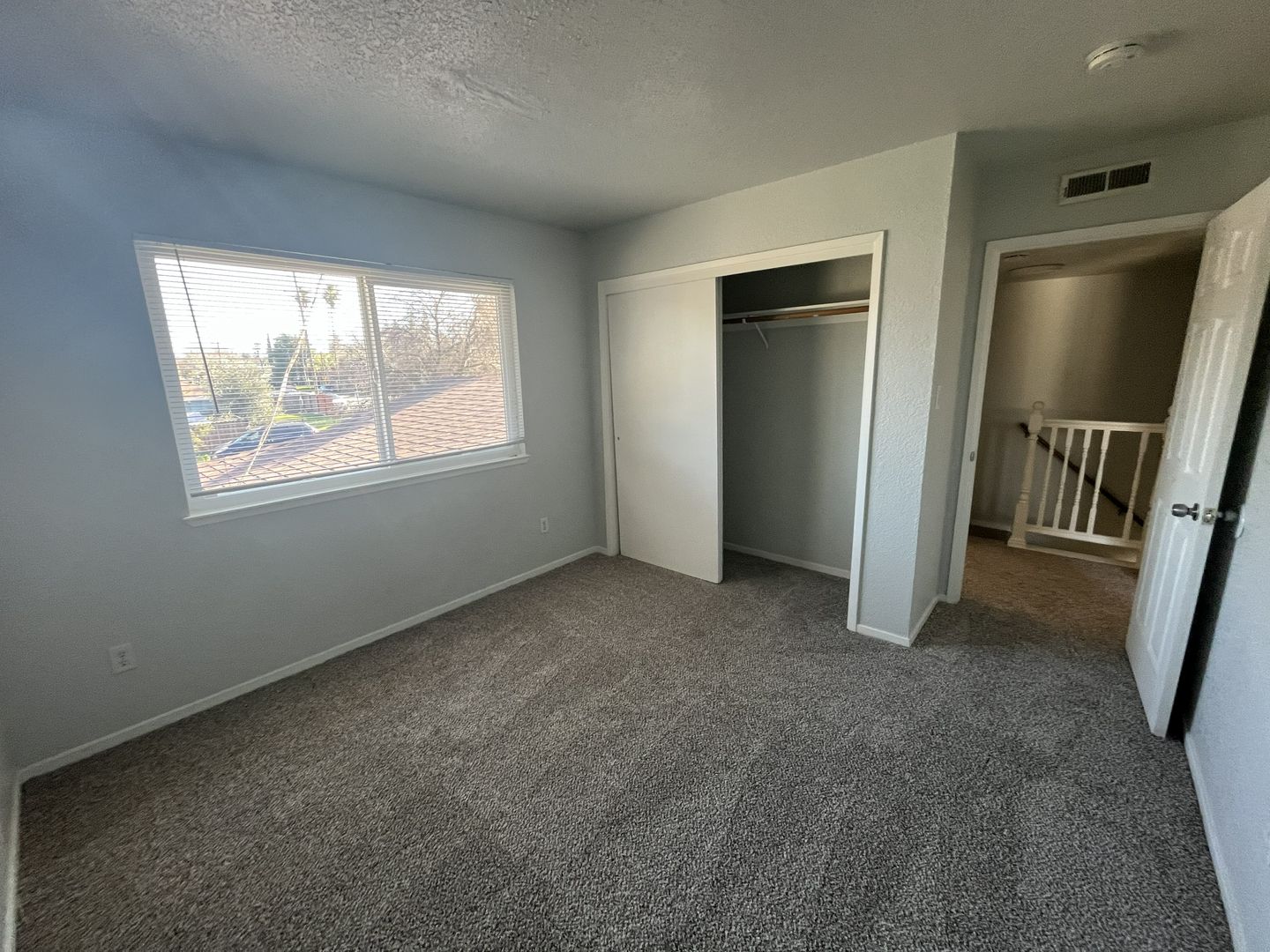 901 Carro Dr - 901 Carro Dr Unit 2 Unit 2 - Sacramento - California - 2 bed, 1 bath rental property