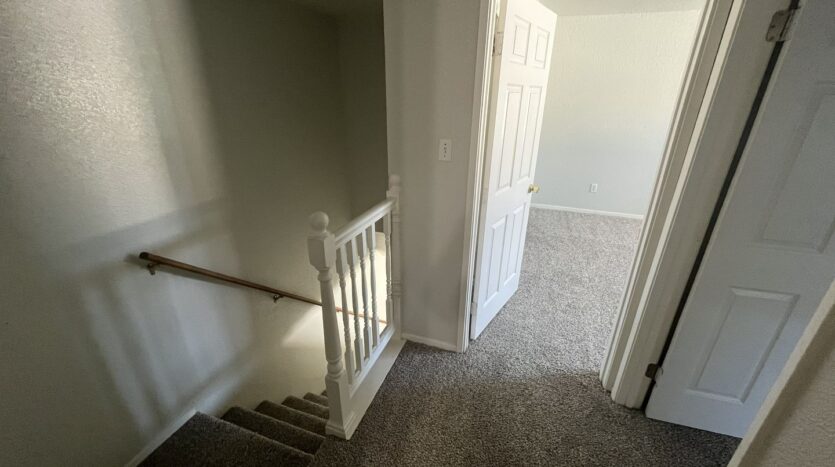 901 Carro Dr - 901 Carro Dr Unit 2 Unit 2 - Sacramento - California - 2 bed, 1 bath rental property