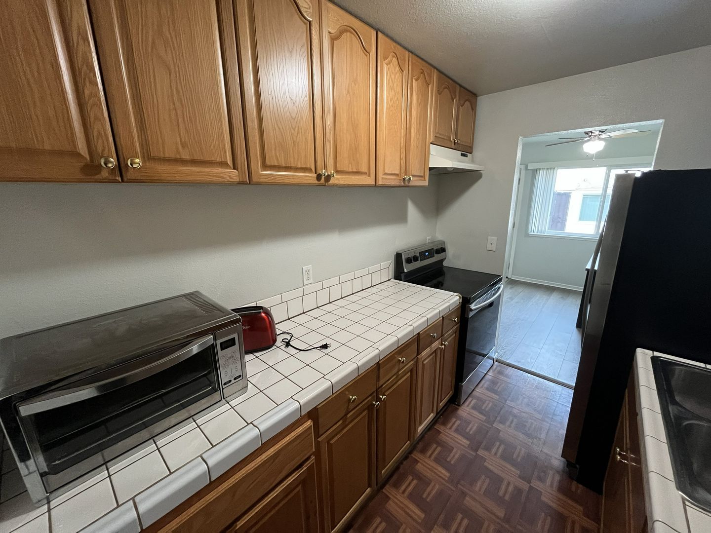 901 Carro Dr - 901 Carro Dr Unit 2 Unit 2 - Sacramento - California - 2 bed, 1 bath rental property