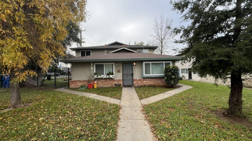 901 Carro Dr - 901 Carro Dr Unit 2 Unit 2 - Sacramento - California - 2 bed, 1 bath rental property