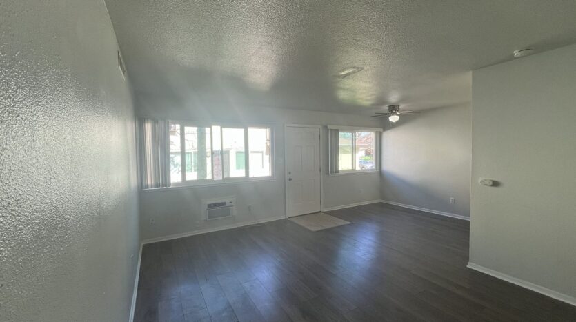 901 Carro Dr - 901 Carro Dr Unit 2 Unit 2 - Sacramento - California - 2 bed, 1 bath rental property