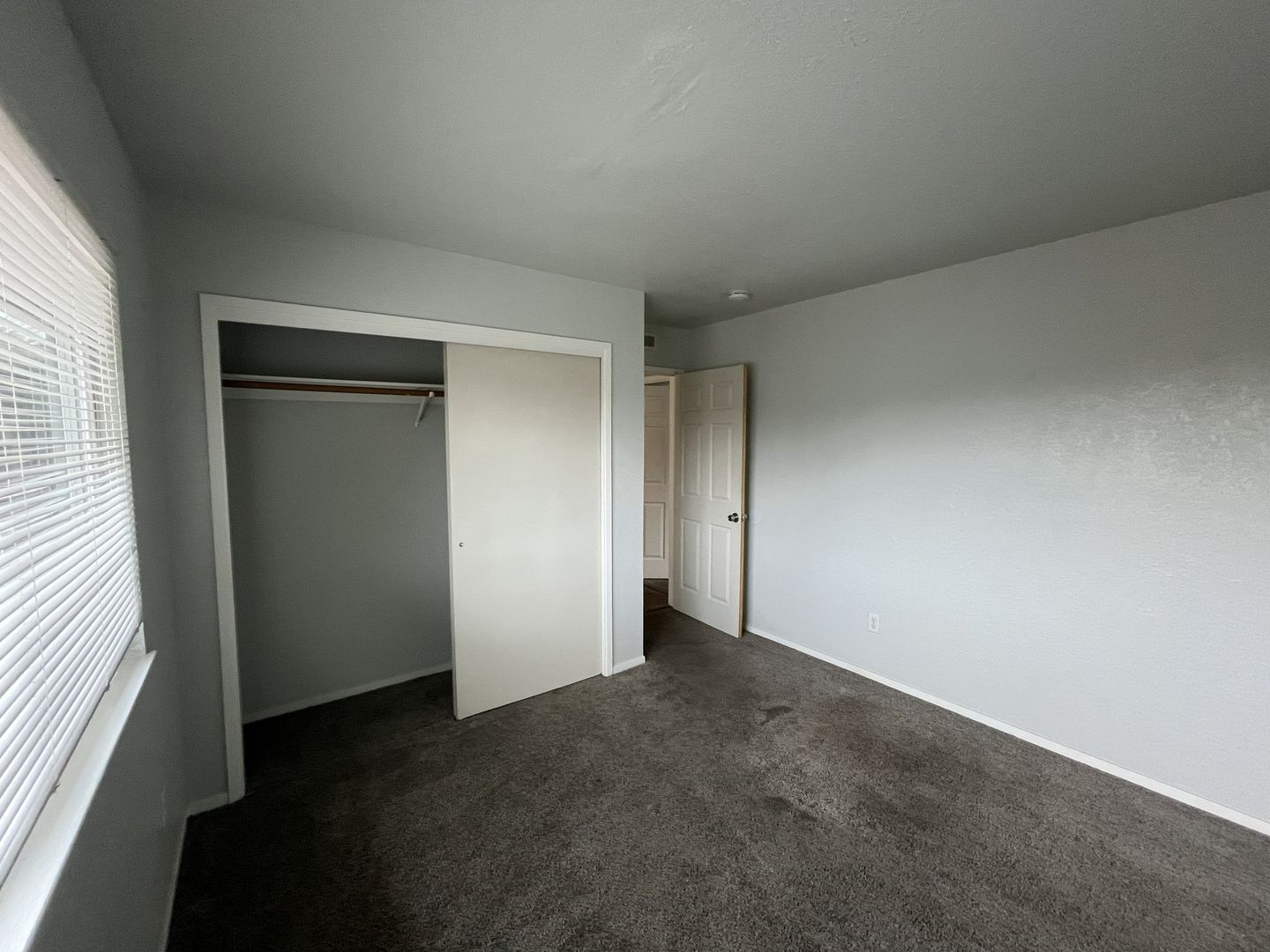 901 Carro Dr - 901 Carro Dr Unit 2 Unit 2 - Sacramento - California - 2 bed, 1 bath rental property