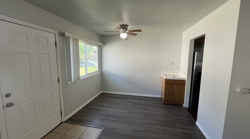 901 Carro Drive Unit #2 - Sacramento - California - 2 bed, 1 bath rental property