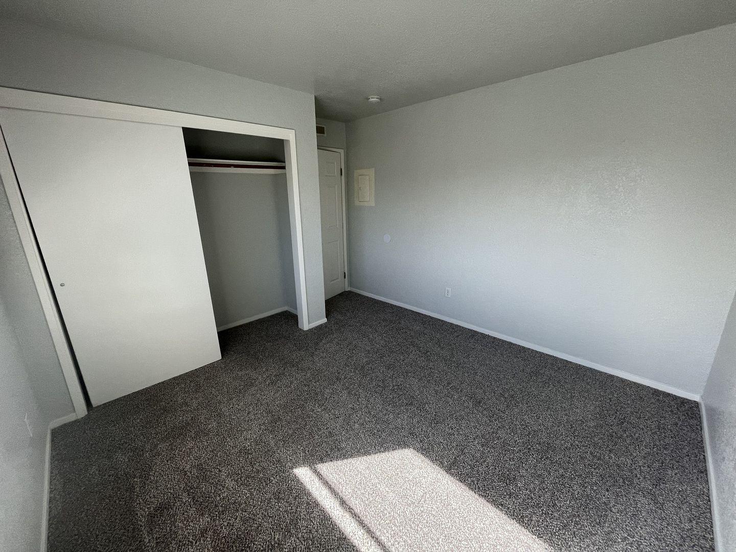 901 Carro Drive Unit #2 - Sacramento - California - 2 bed, 1 bath rental property
