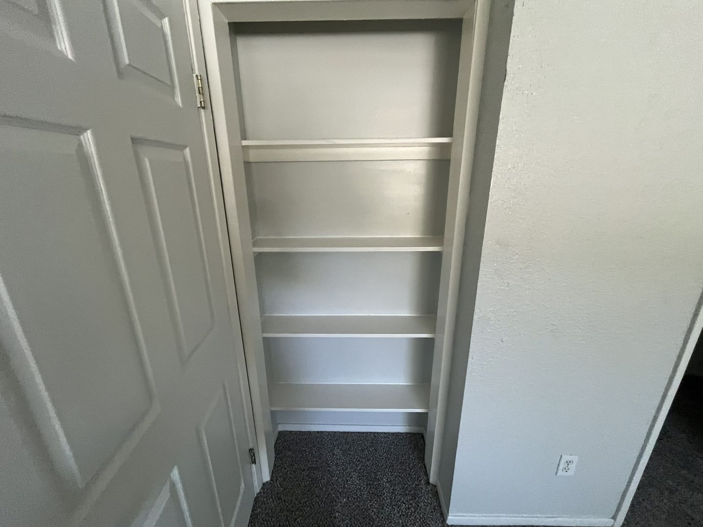 901 Carro Drive Unit #2 - Sacramento - California - 2 bed, 1 bath rental property