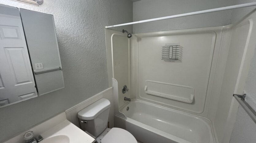 901 Carro Drive Unit #2 - Sacramento - California - 2 bed, 1 bath rental property